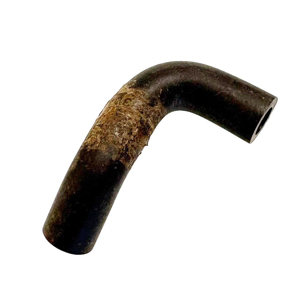 Breather Hose to Left Hand Rocker Cover 611114